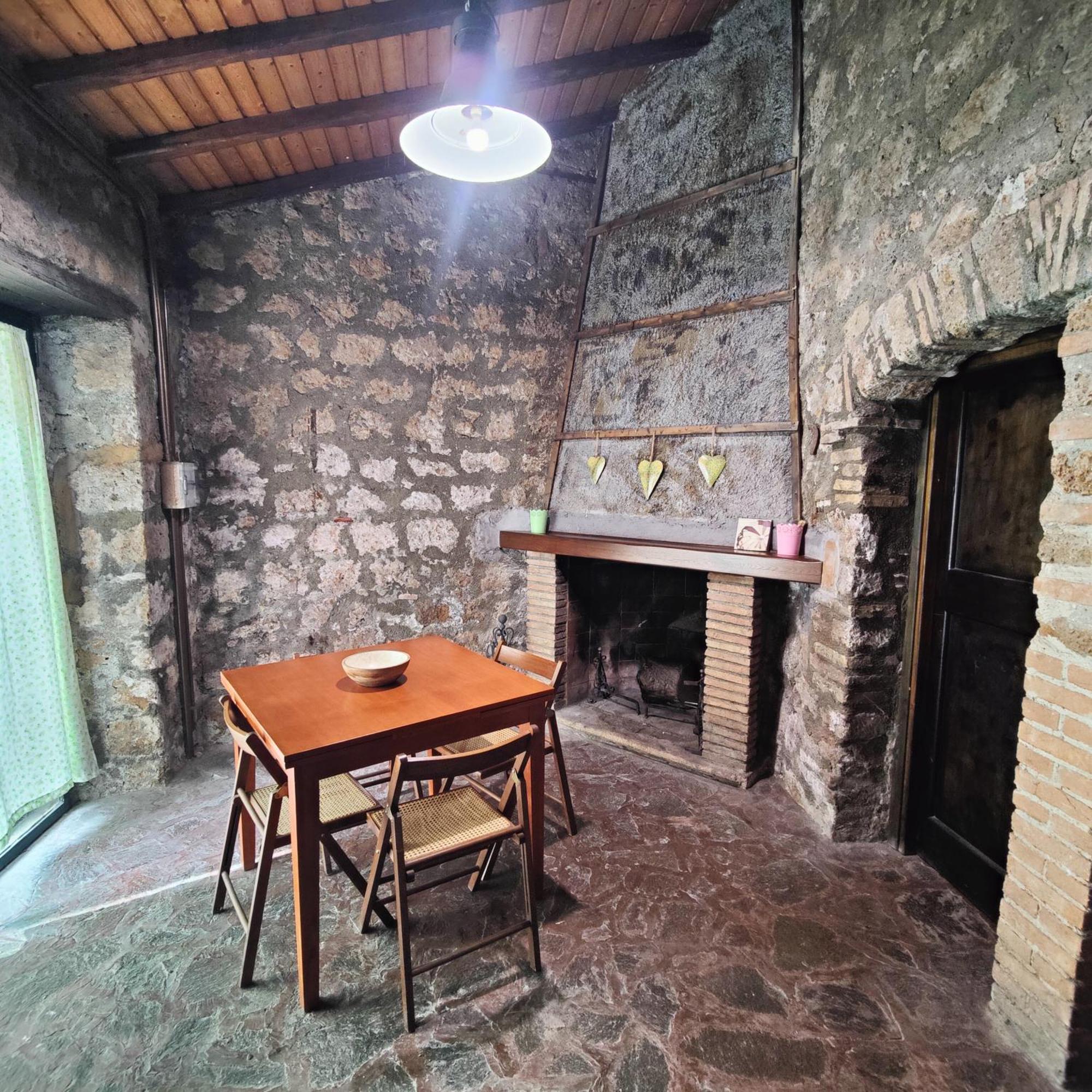 Maestosa Roccaforte Dei Principi, 3 Piani Tutti Per Voi! Sutri Kültér fotó