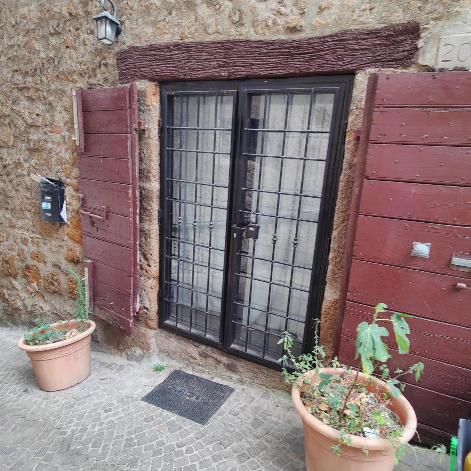 Maestosa Roccaforte Dei Principi, 3 Piani Tutti Per Voi! Sutri Kültér fotó