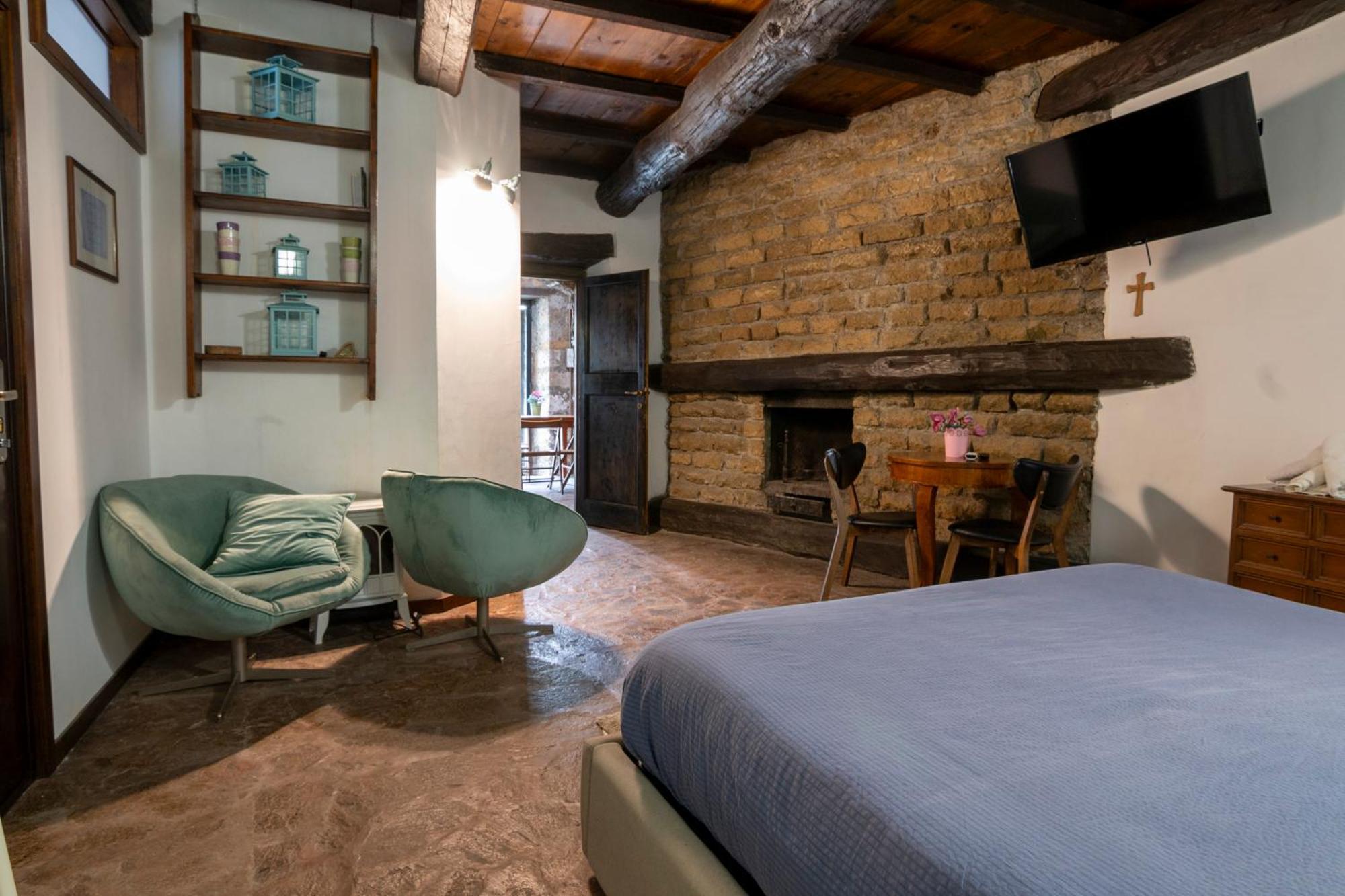 Maestosa Roccaforte Dei Principi, 3 Piani Tutti Per Voi! Sutri Kültér fotó