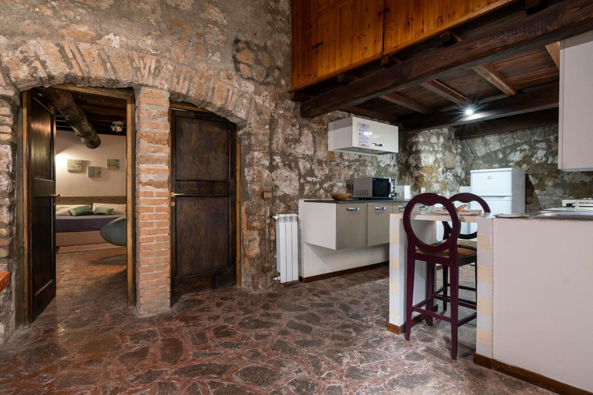 Maestosa Roccaforte Dei Principi, 3 Piani Tutti Per Voi! Sutri Kültér fotó